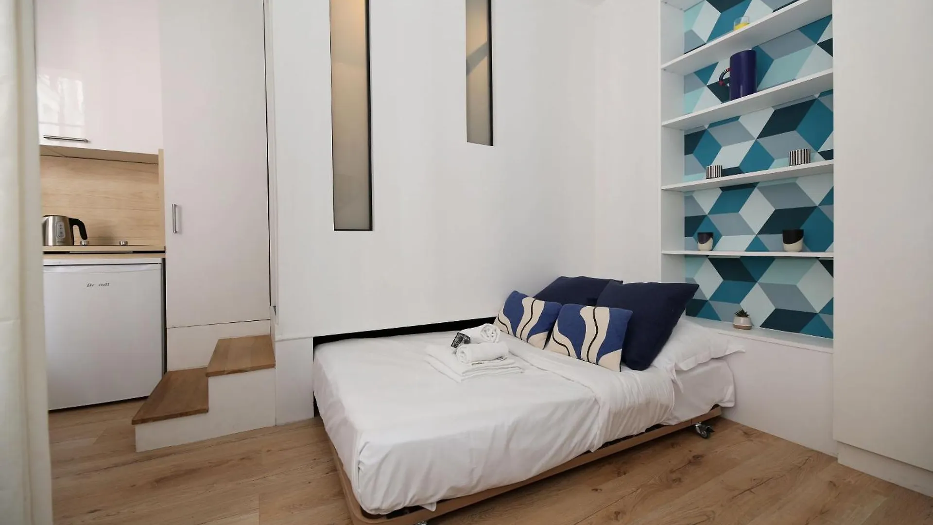 Apartman Studio Original Et Reposant - Paris 10 - 2P